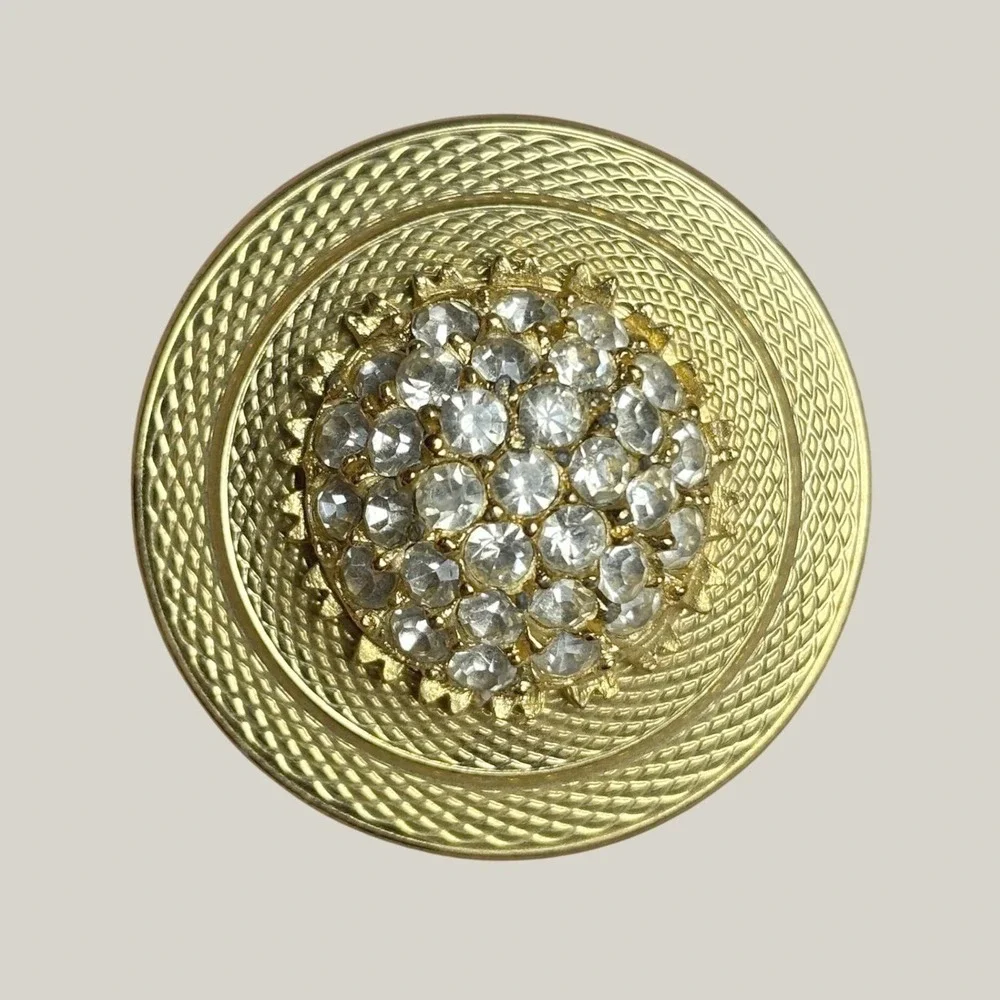 Vtg Celebrity NY Scarf Clip Brooch Gold Metal Rhinestone Pave Dome Textured Glam